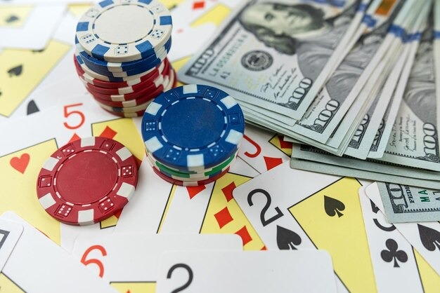 Texas Poker gameplay on permen4d slot